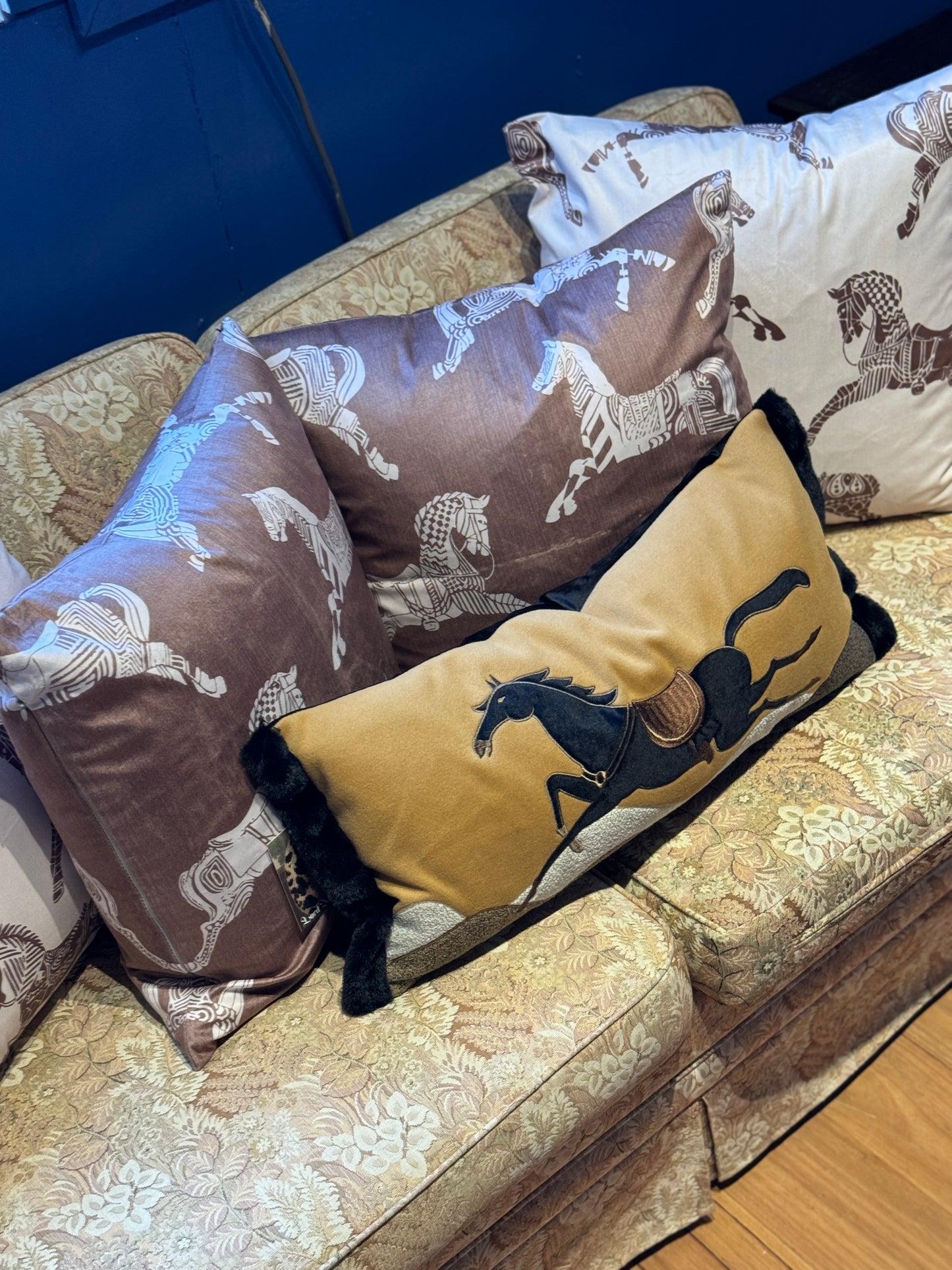 White Zebra Cushion 50x50cm