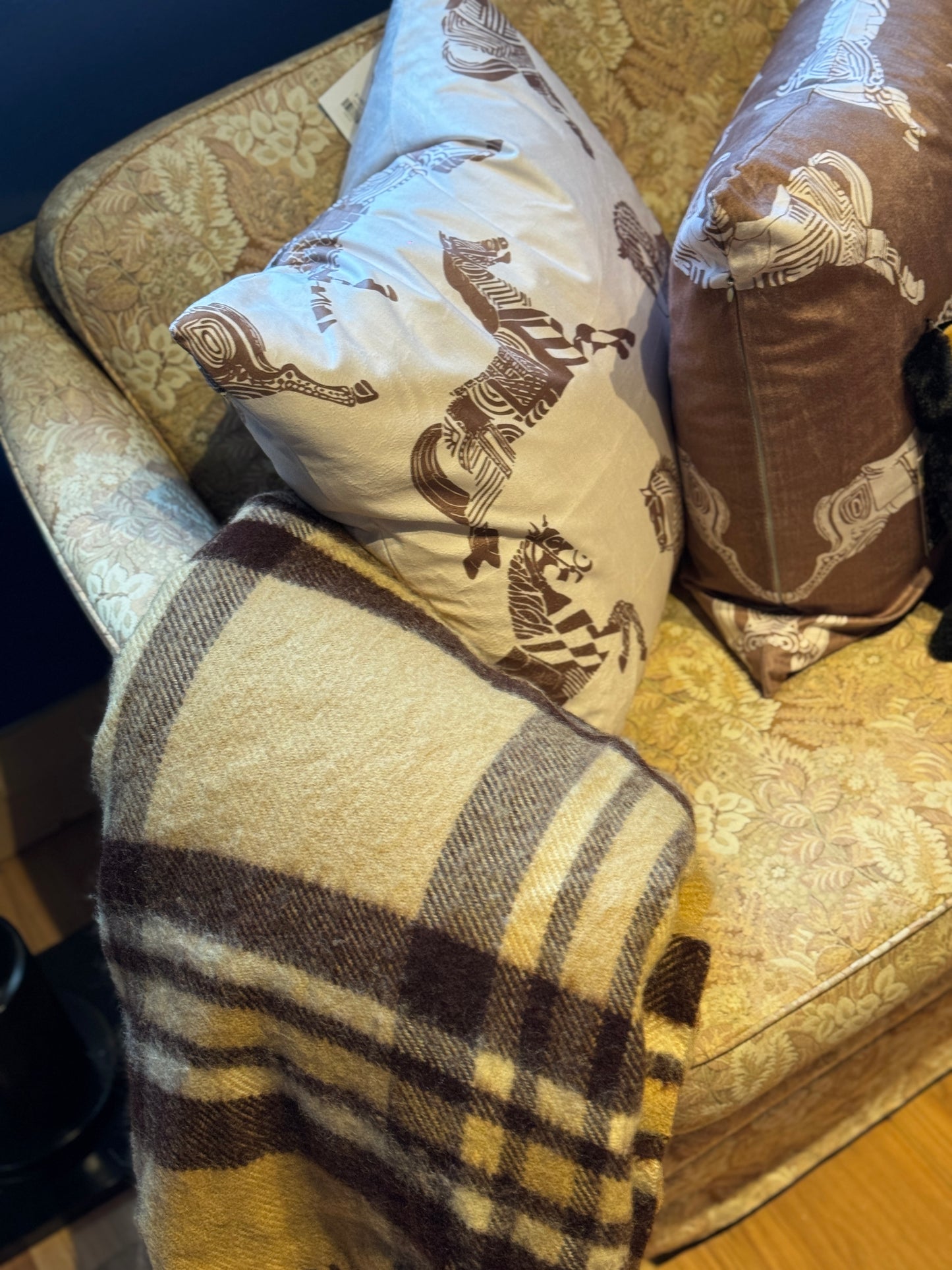 White Zebra Cushion 50x50cm