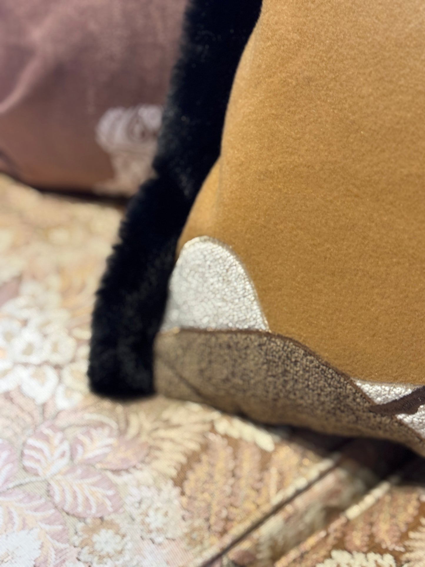 Equestrian Lumber Cushion 60x30cm