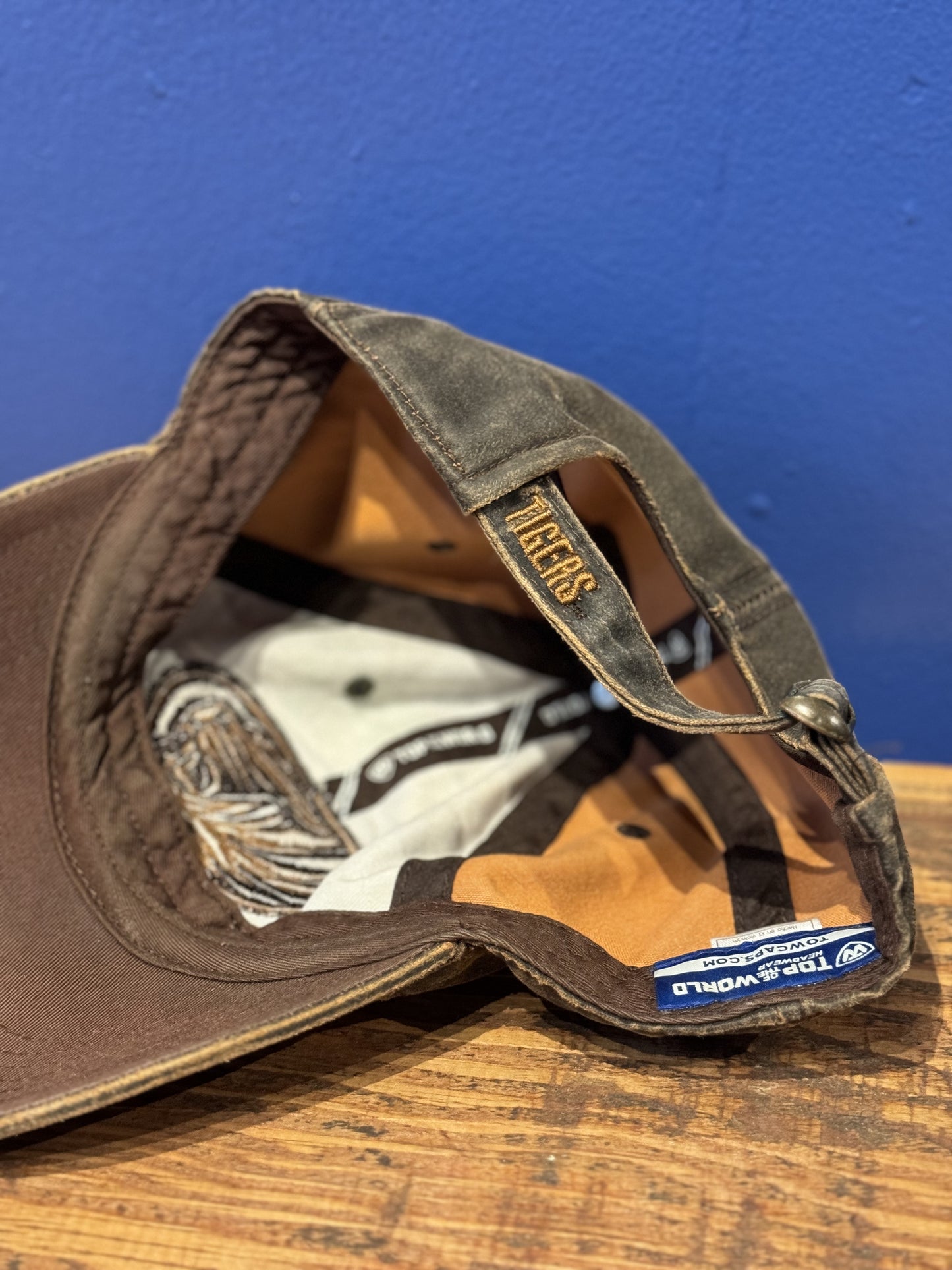 Vintage Wilderness Wear Tiger Camo Hat