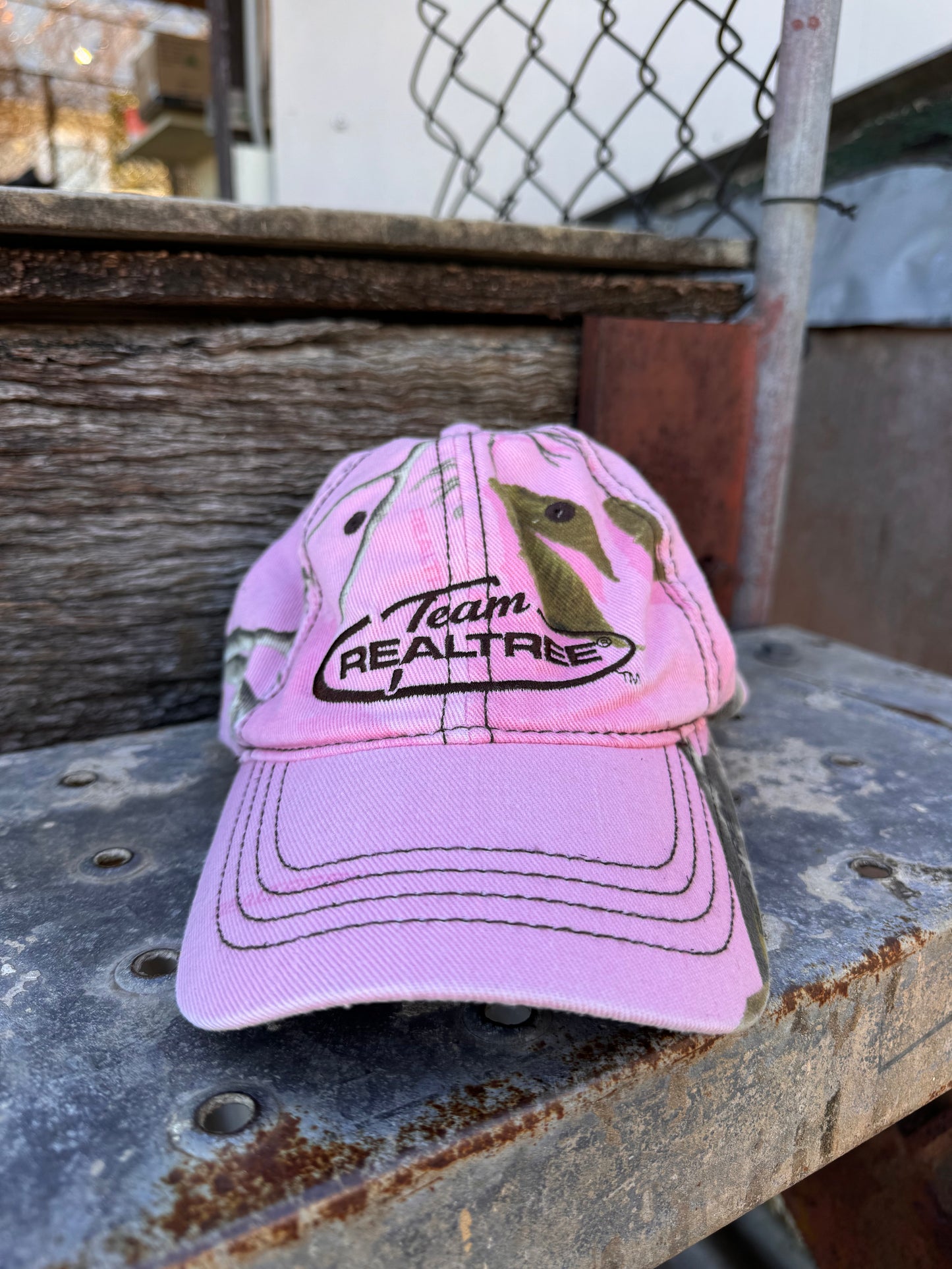 Vintage Pink Realtree Hat