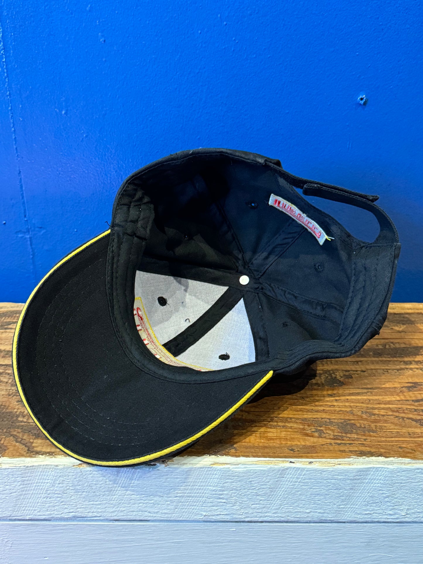Vintage Pirelli Hat