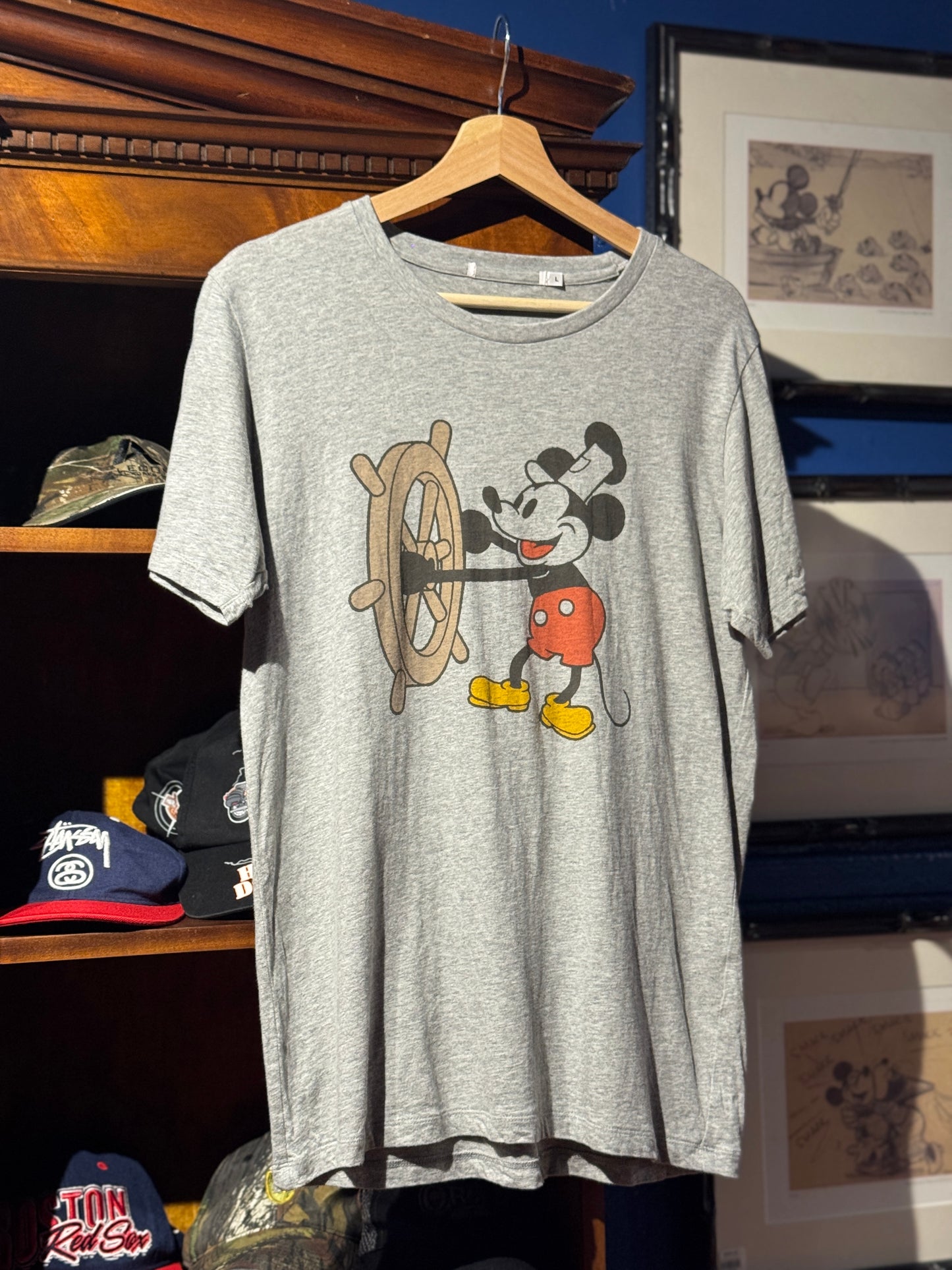 Mickey Grey Unisex Disney Tee [L]