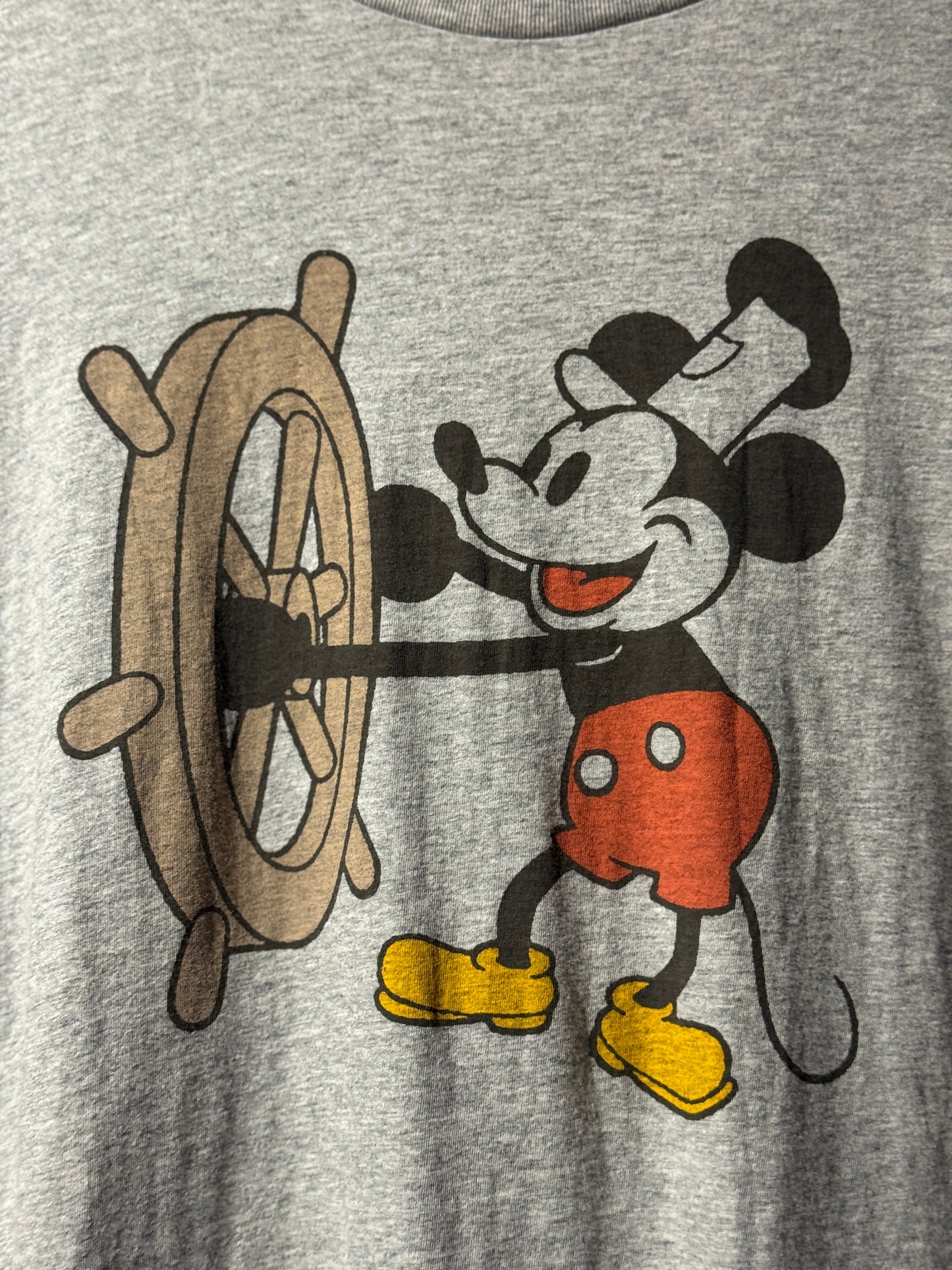 Mickey Grey Unisex Disney Tee [L]