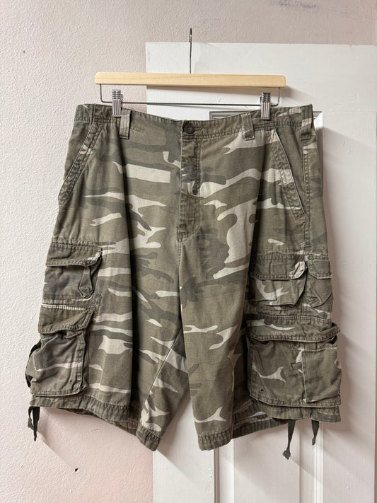 Lee Camo Cargo Shorts [36"]