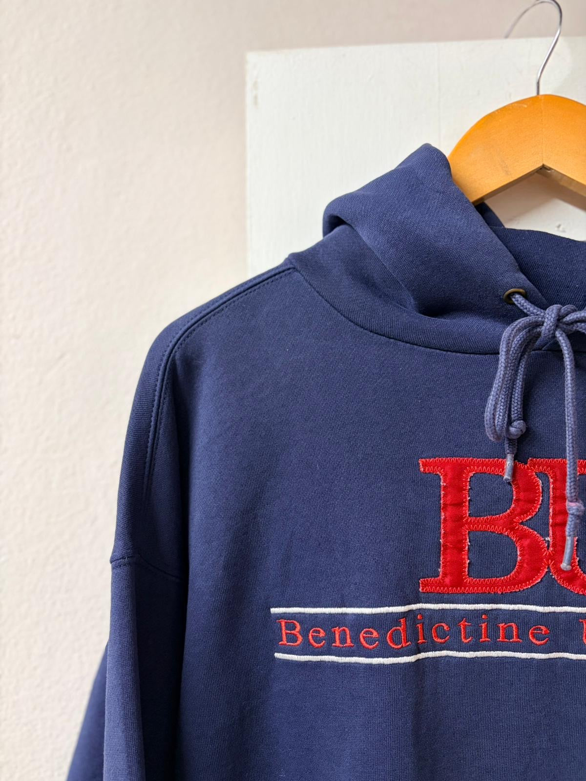 Benedictine University US College Hoodie [XL]