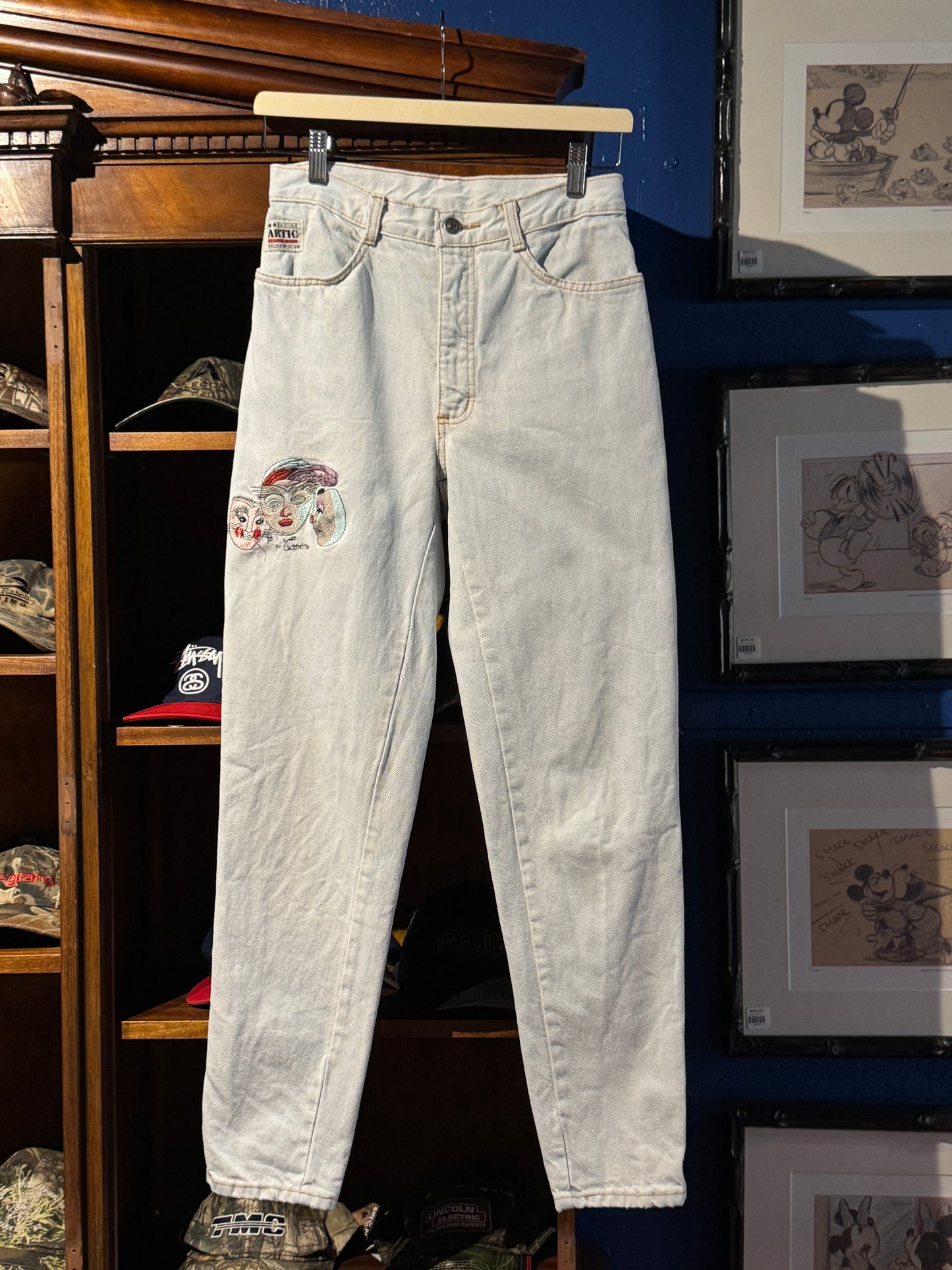 Vintage Artic Light-Wash Tapered Jeans – Embroidered Faces (W28)