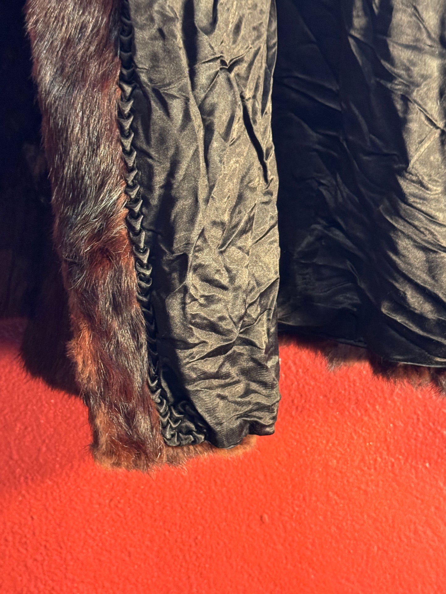 Vintage Mahogany Fur Jacket - Women’s M/L