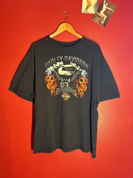 Harley Davidson Las Vegas Flaming Skulls T Shirt [XXL]