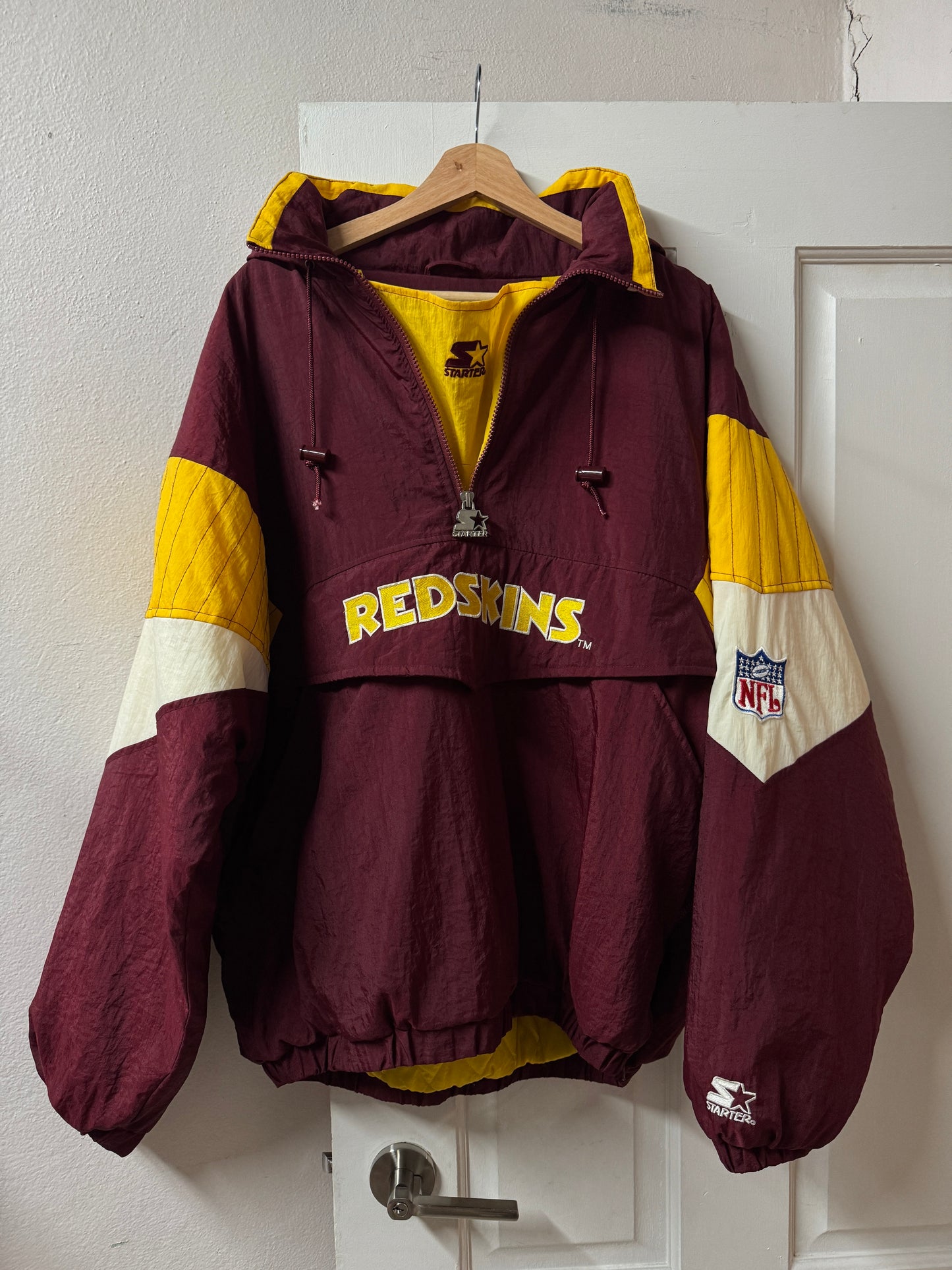 Vintage Starter Washington Redskins NFL Hooded Pullover Jacket [XL]