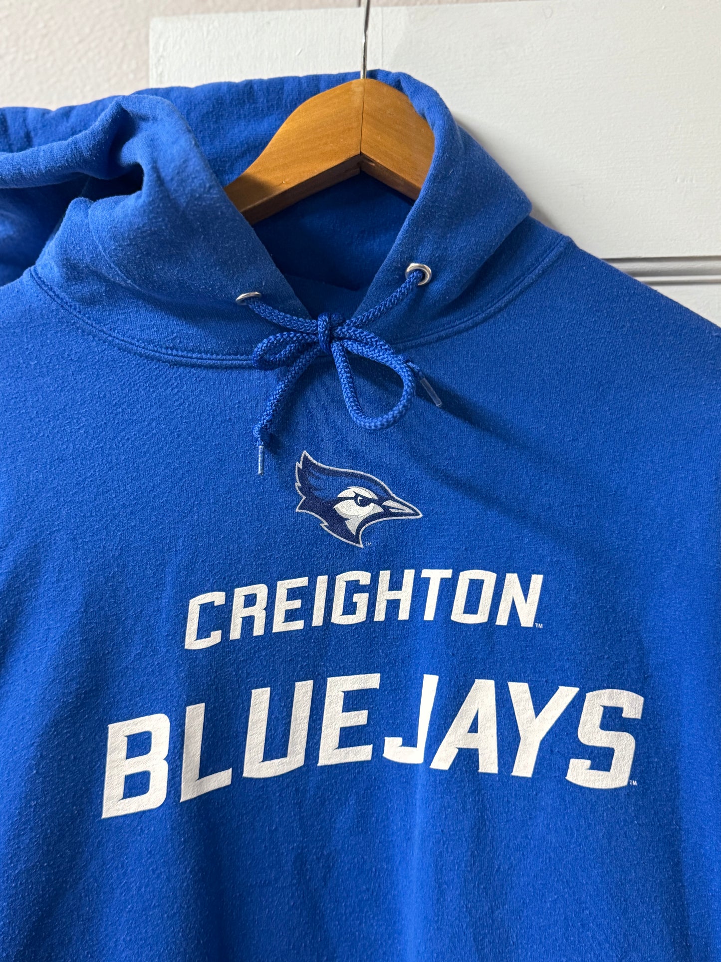 Vintage Creighton Bluejays Collegiate Basketball Hoodie [M]
