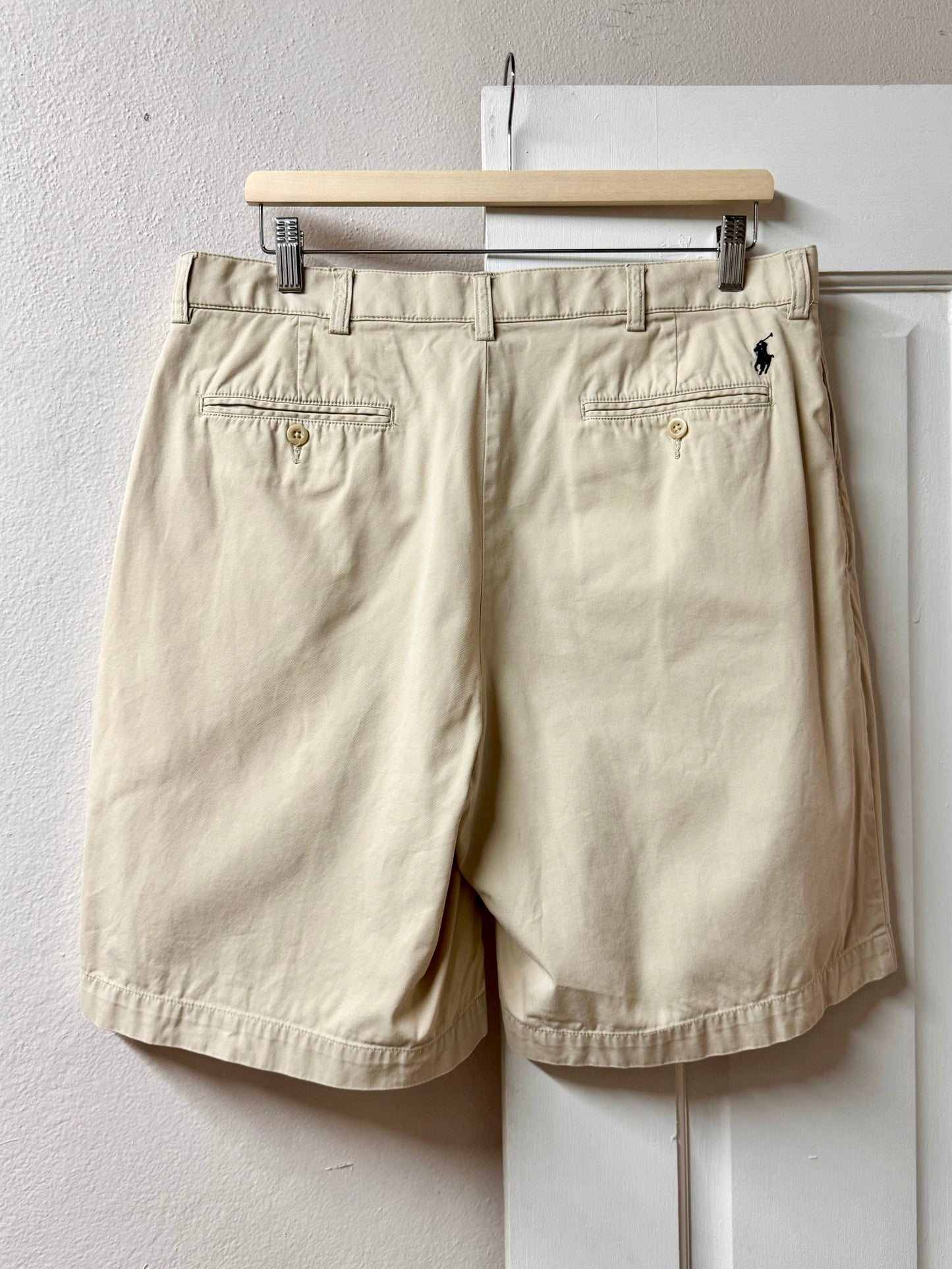 Polo Ralph Lauren Pleated Tyler Short [32"]