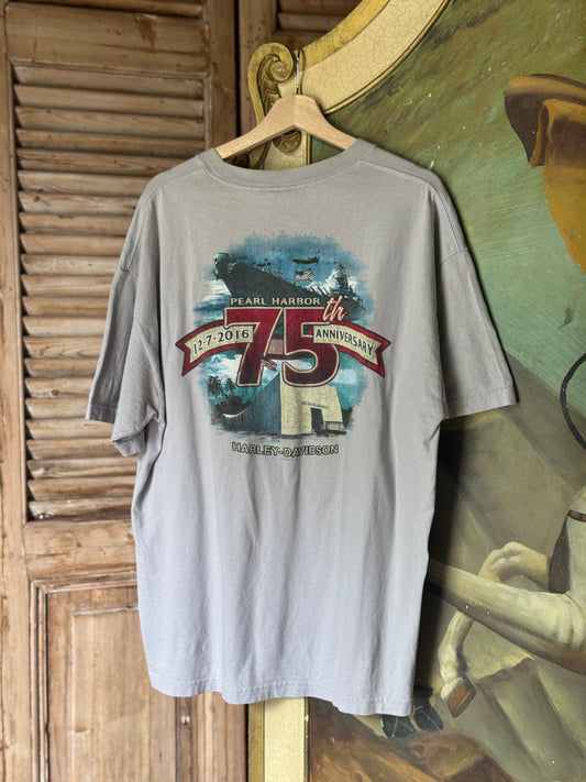 Harley Davidson Vintage Tee - 75th Pearl Harbour [2XL]