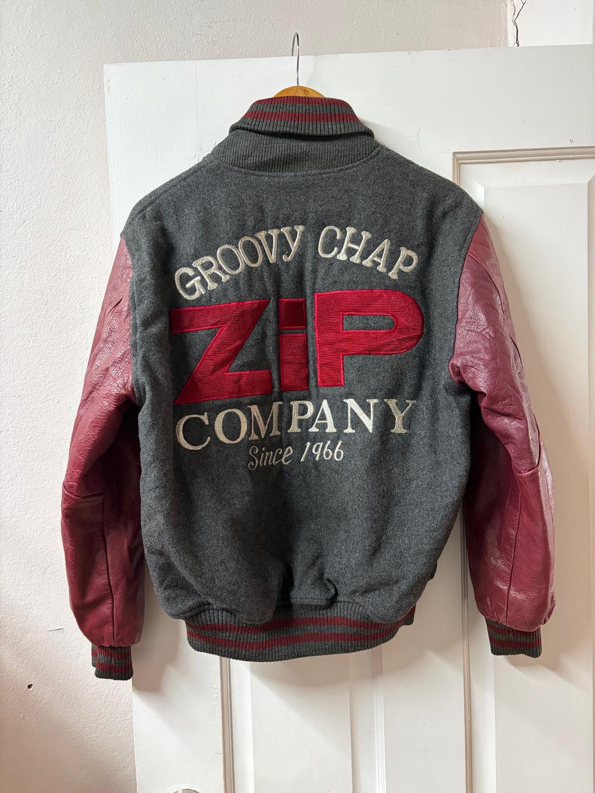 Vintage “Groovy Chap Zip Company” Leather Sleeve Varsity Jacket [M]