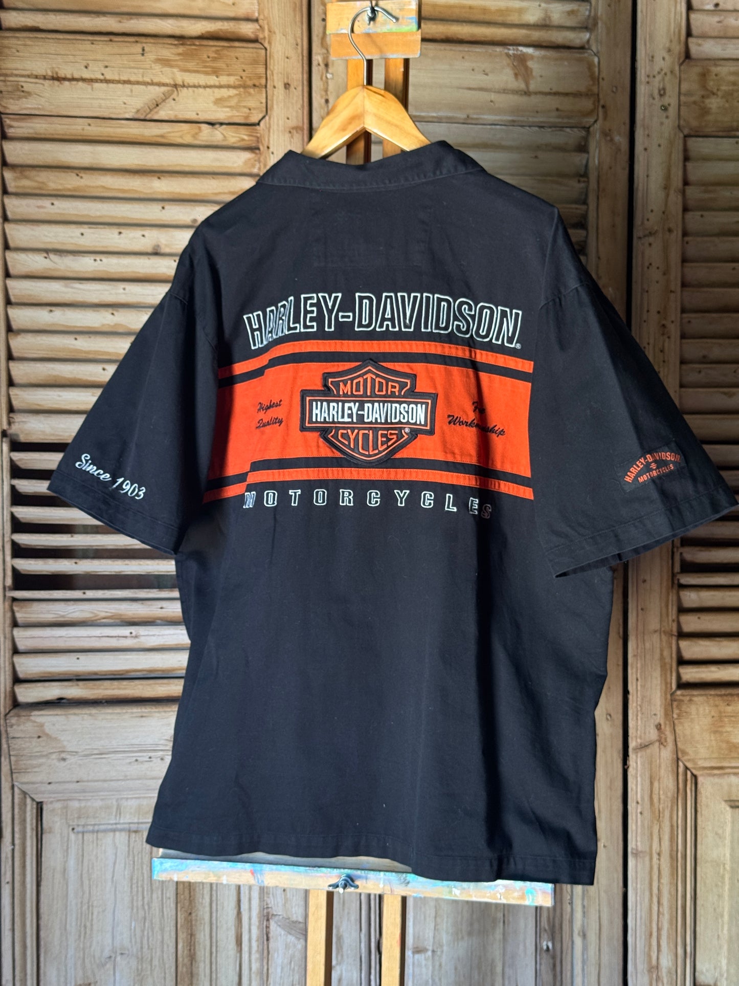 Vintage Harley Davidson Black & Orange Button-Up Shirt — XL