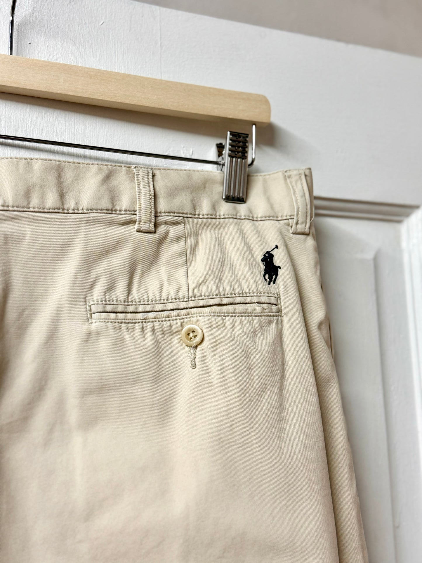 Polo Ralph Lauren Pleated Tyler Short [32"]