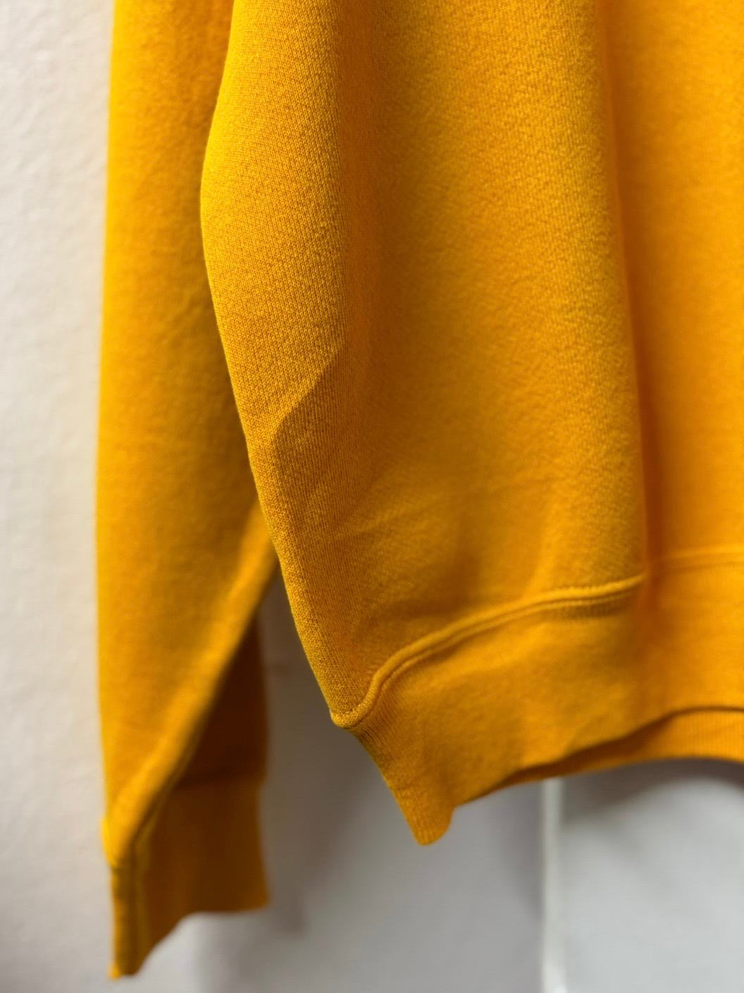 Montana Grizzlies Yellow Crewneck [L]