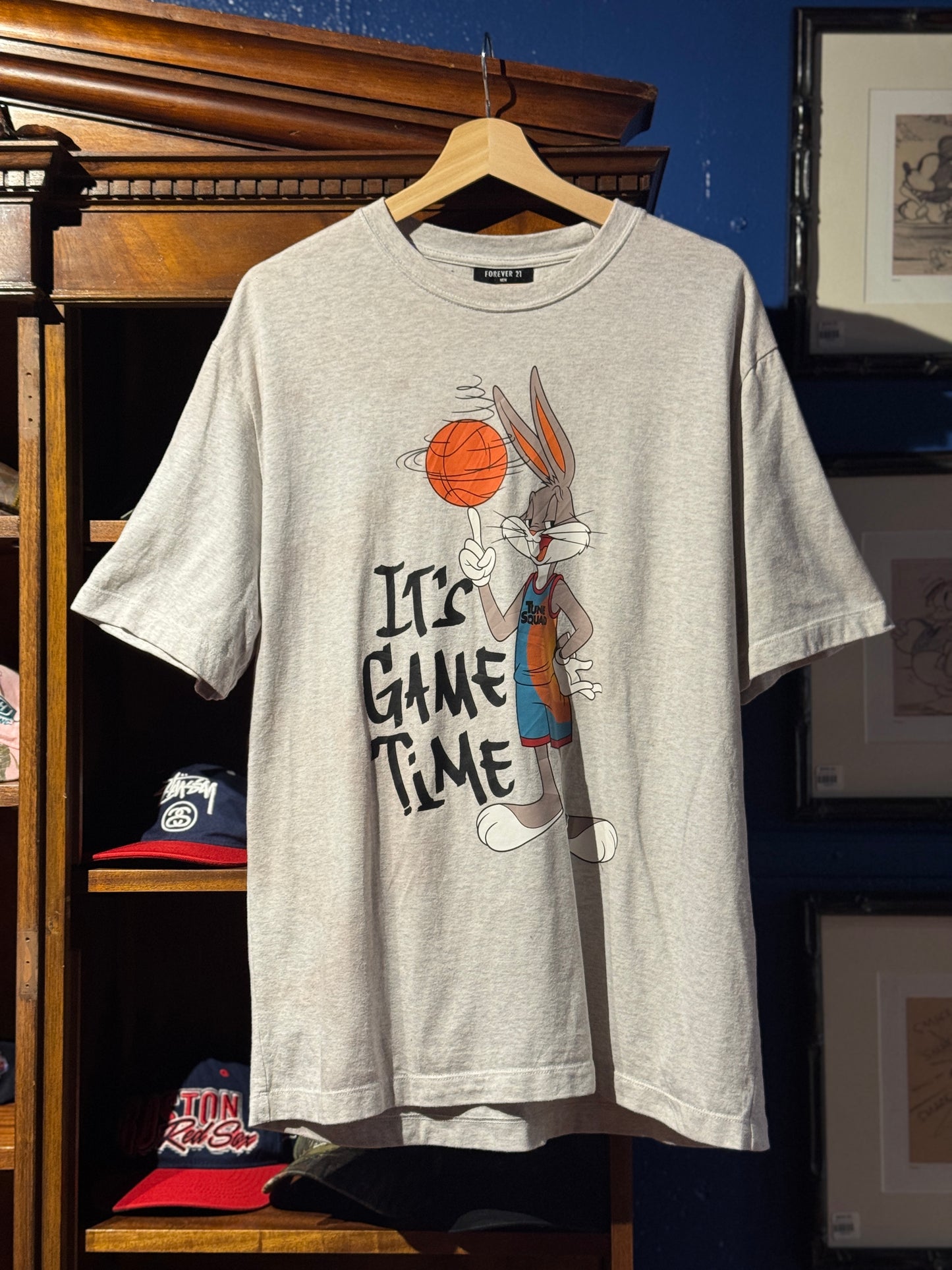 Bugs Bunny Looney Tunes Graphic Tee [M]