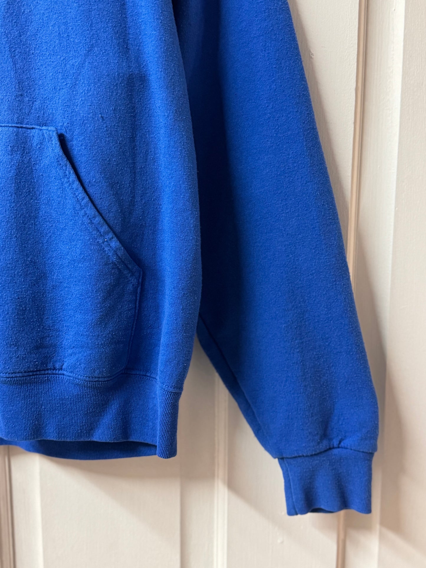 Vintage Creighton Bluejays Collegiate Basketball Hoodie [M]