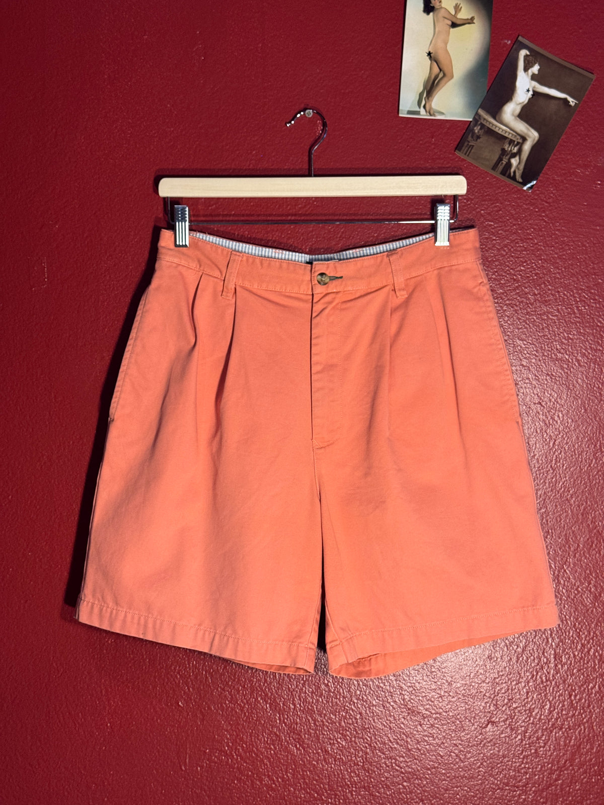 Vintage Tommy Hilfiger Pleated Shorts [30”]