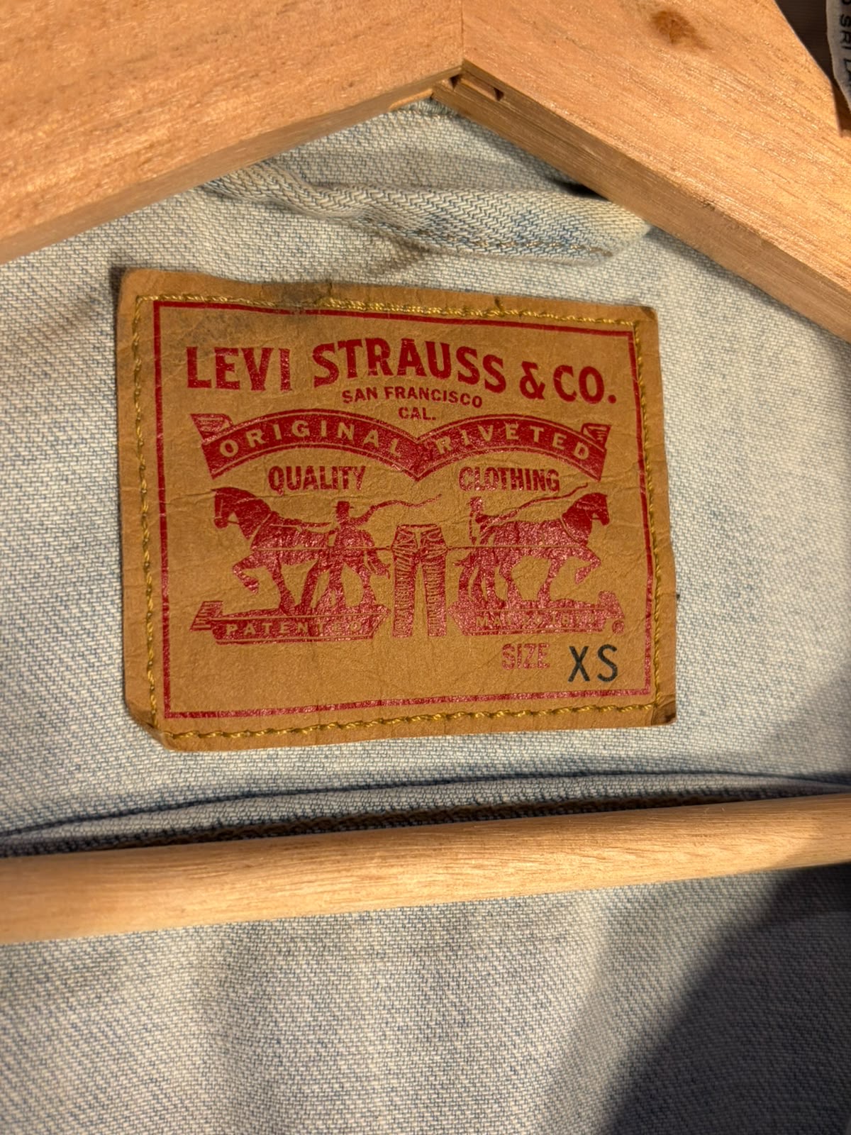 Levi Acid Wash Denim Jacket [XS]