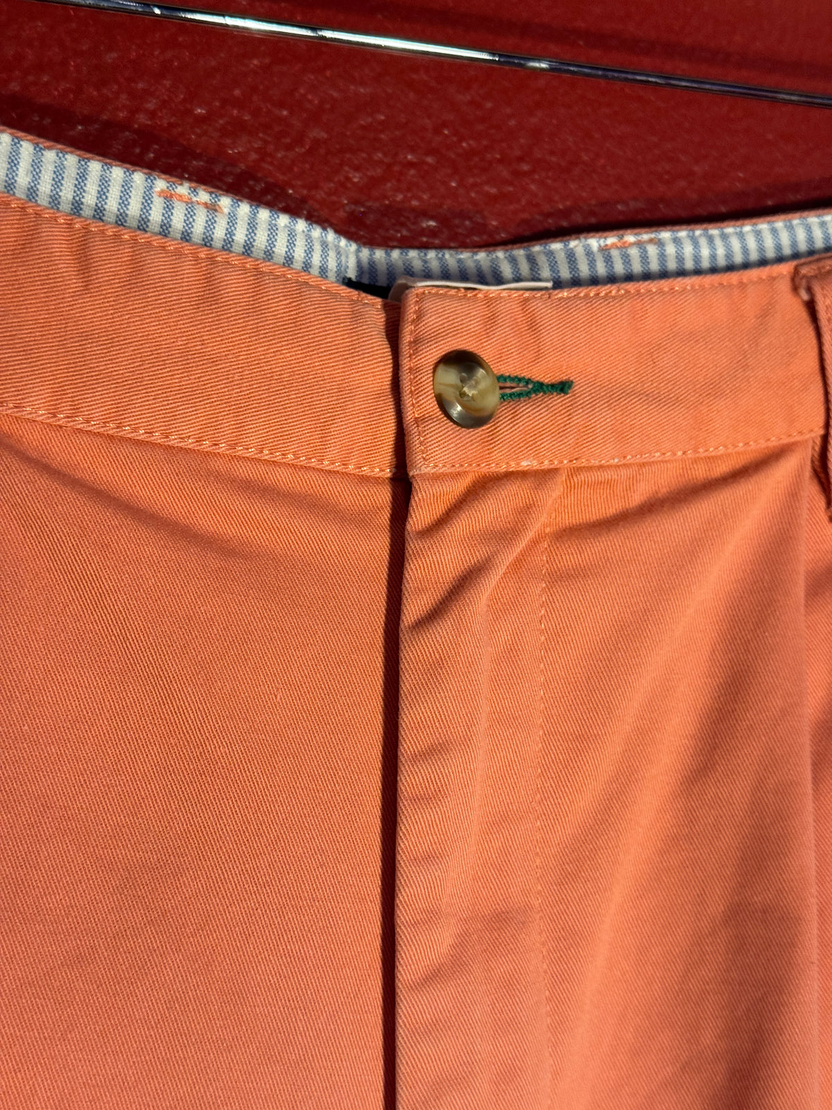 Vintage Tommy Hilfiger Pleated Shorts [30”]