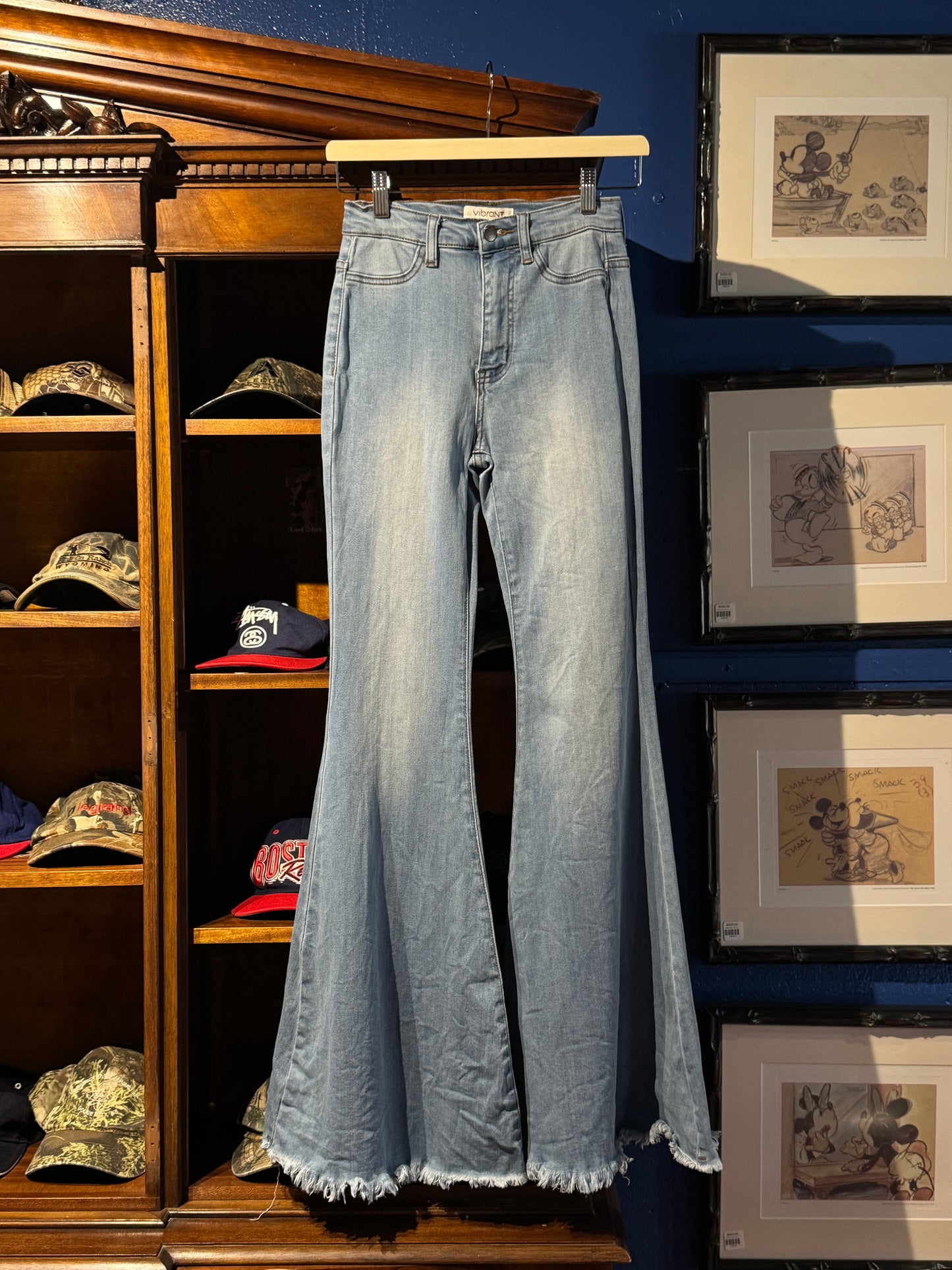 Vintage Vibrant High-Waisted Extreme Flares – Light Wash (W25)