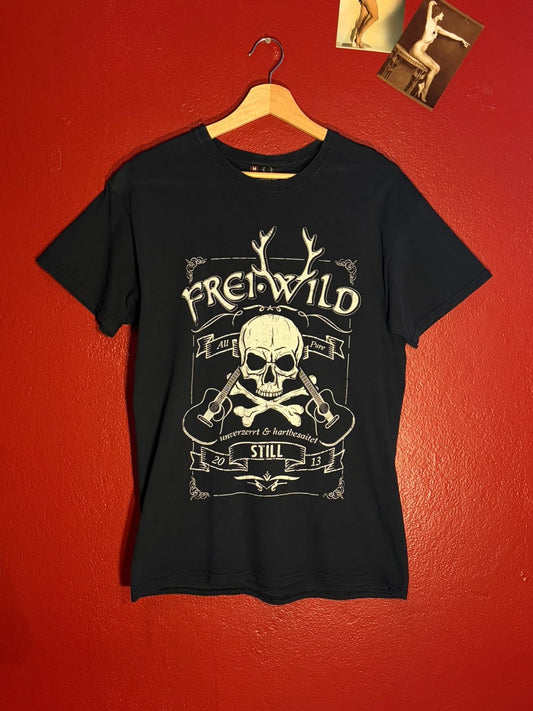 Frei.Wild Skull & Crossbones Graphic T-Shirt [M]