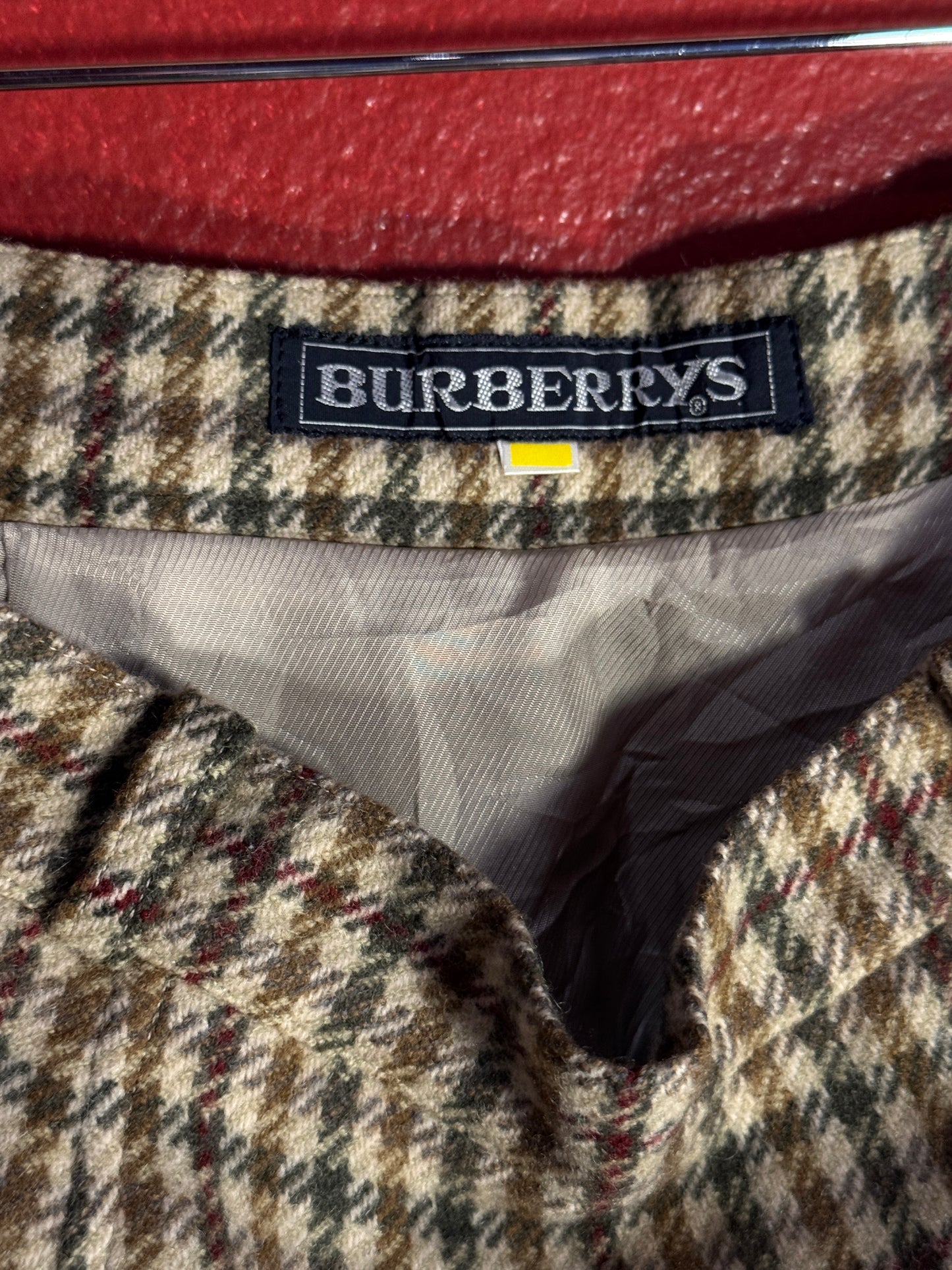 Vintage Burberrys Wool Check Pleated Skirt - 26” Waist (AU 6-8)