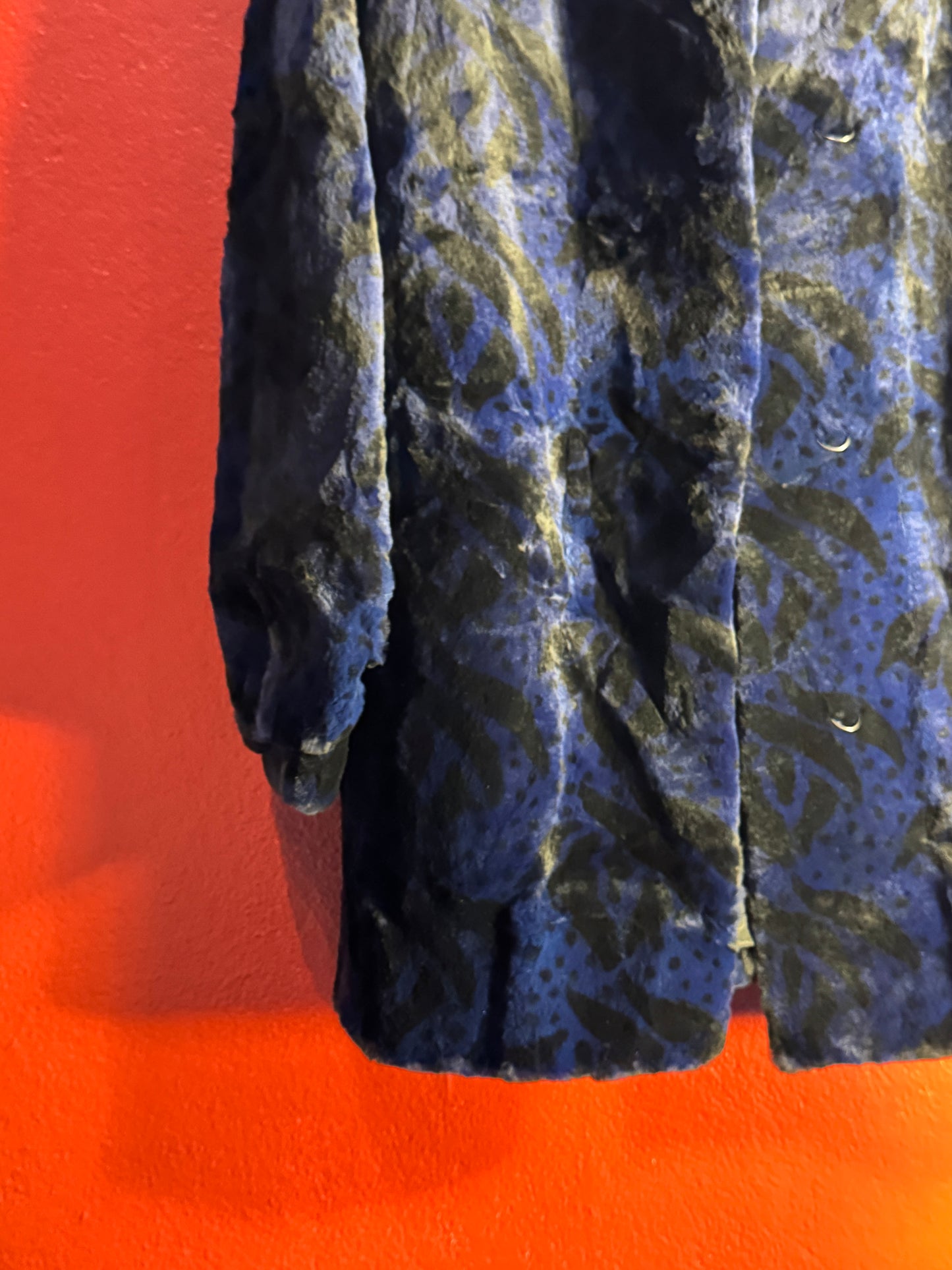 Vintage Blue Patterned Fur Coat - Women’s S/M