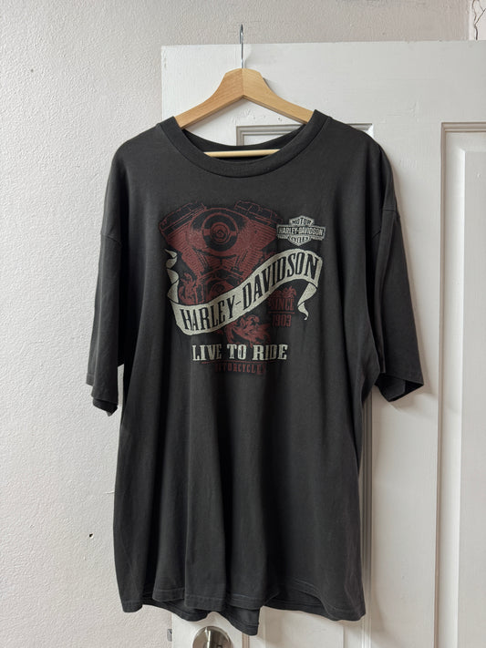 Harley Davidson Laconia New Hampshire Graphic T Shirt [2XL]