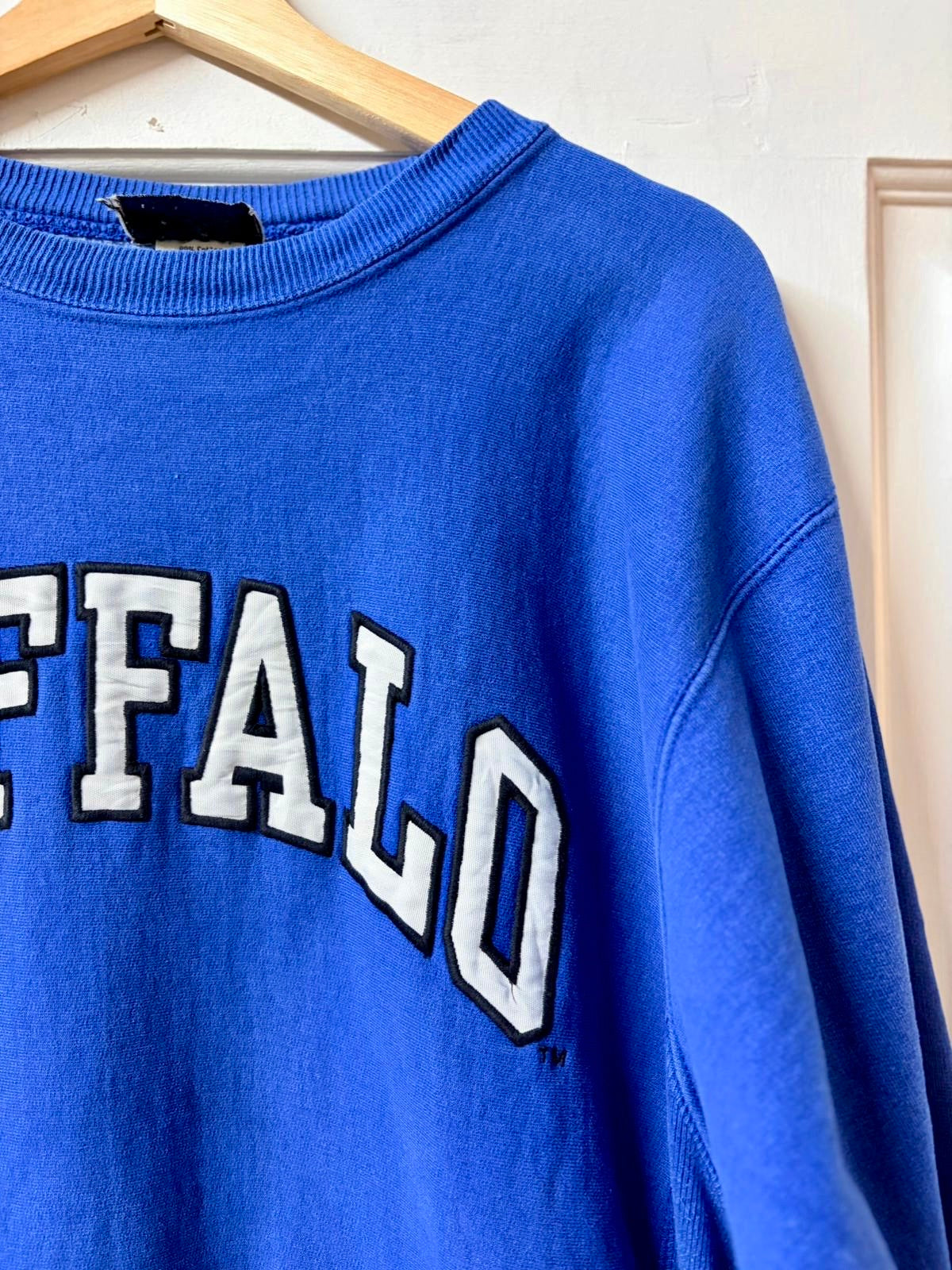 Buffalo Crewneck Jumper [S/M]