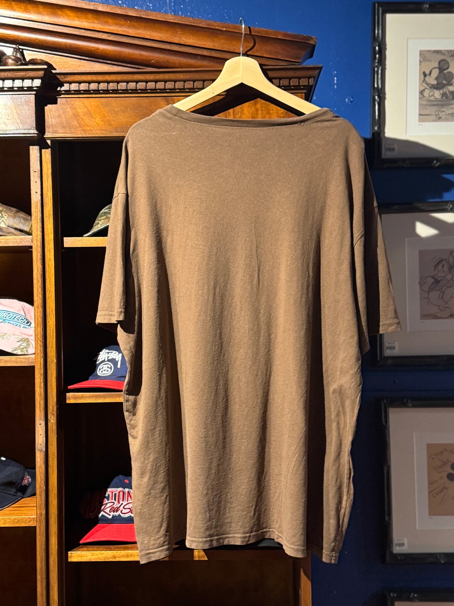 Grumpy Unisex Brown Disney Tee [2XL]