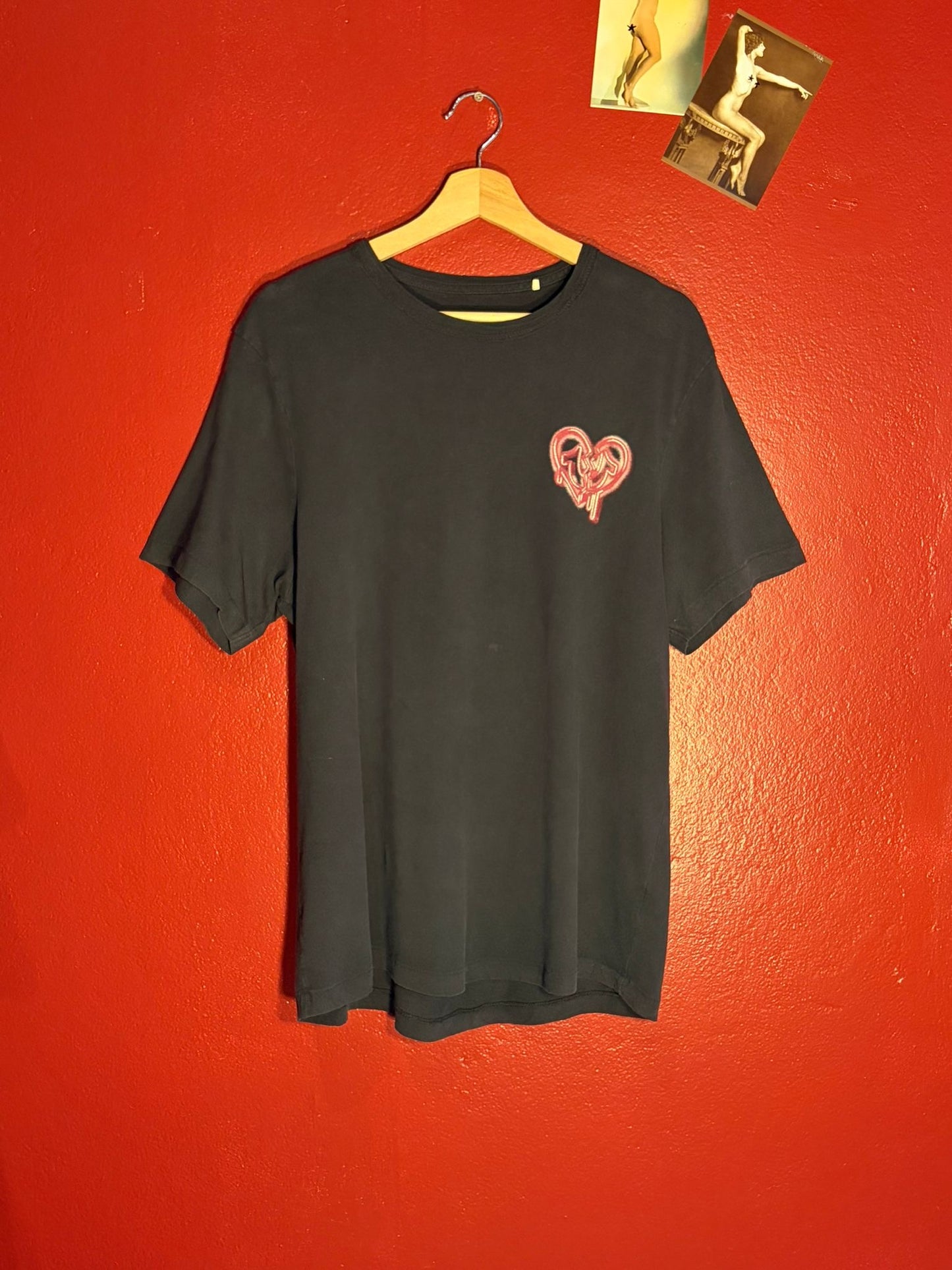 Vintage True Religion Broken Heart Graphic T-Shirt [M]