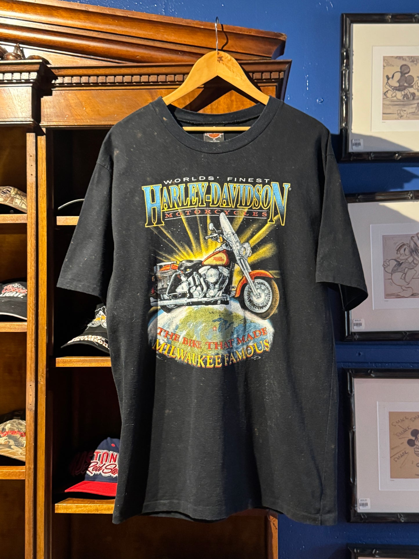 Harley Davidson Vintage Tee - Milwaukee Famous [XL]