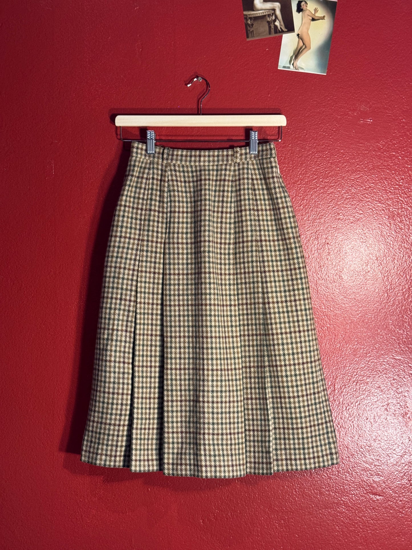 Vintage Burberrys Wool Check Pleated Skirt - 26” Waist (AU 6-8)