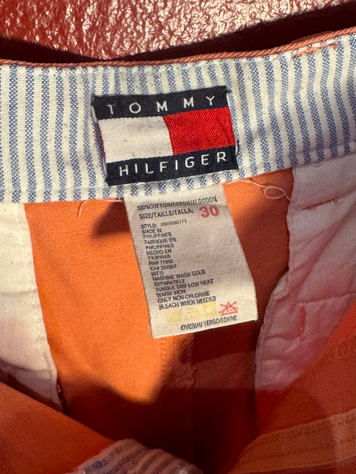 Vintage Tommy Hilfiger Pleated Shorts [30”]