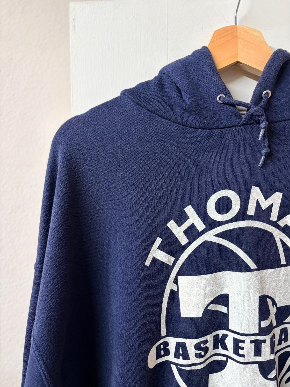 Thomas Titans Hoodie [L/XL]