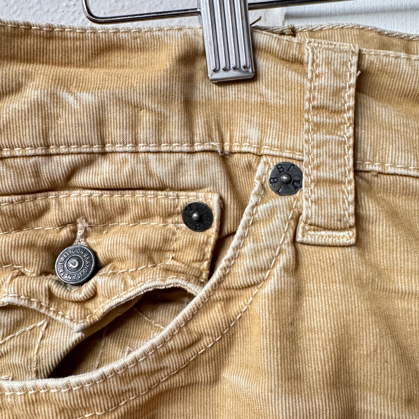 True Religion Corduroy Mens Shorts [34"]