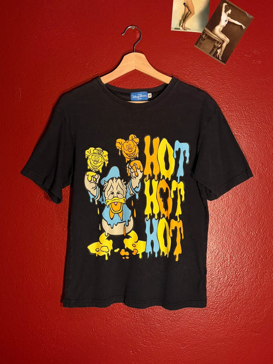 Tokyo Disney Resort Donald Duck Hot Hot Hot Graphic T-Shirt - M