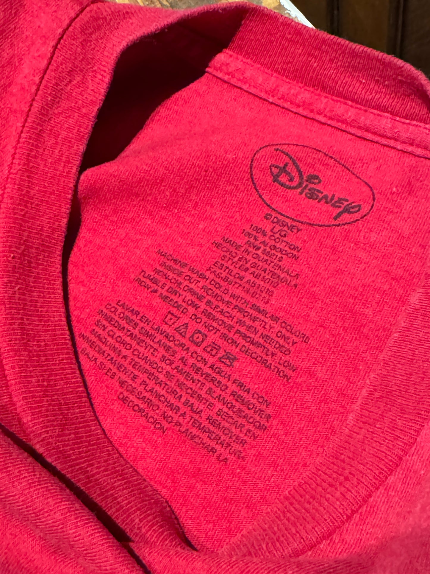 Minnie 'It's All About Me' Red Cotton Disney Tee [L]