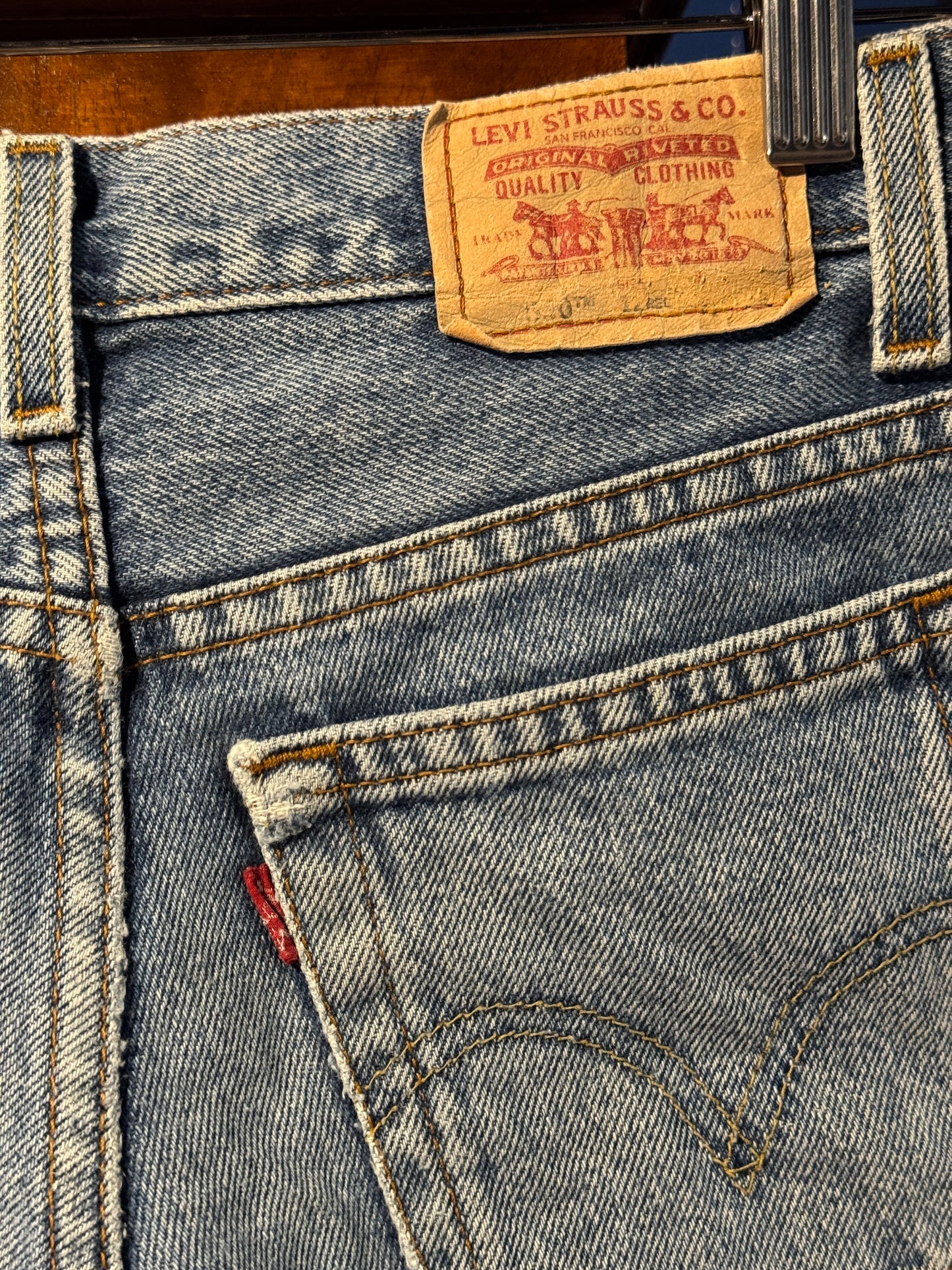 Vintage Cut Off Levi 504 Denim Shorts [30" / 12 AU]