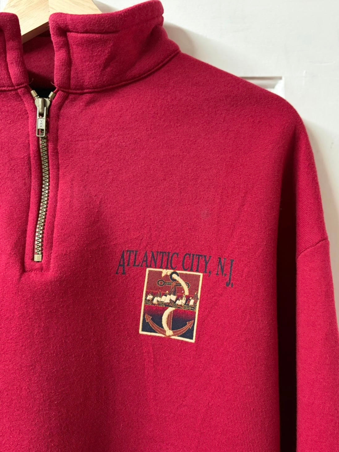 H.I.S. Atlanta City Red Quarter Zip Jumper [L]