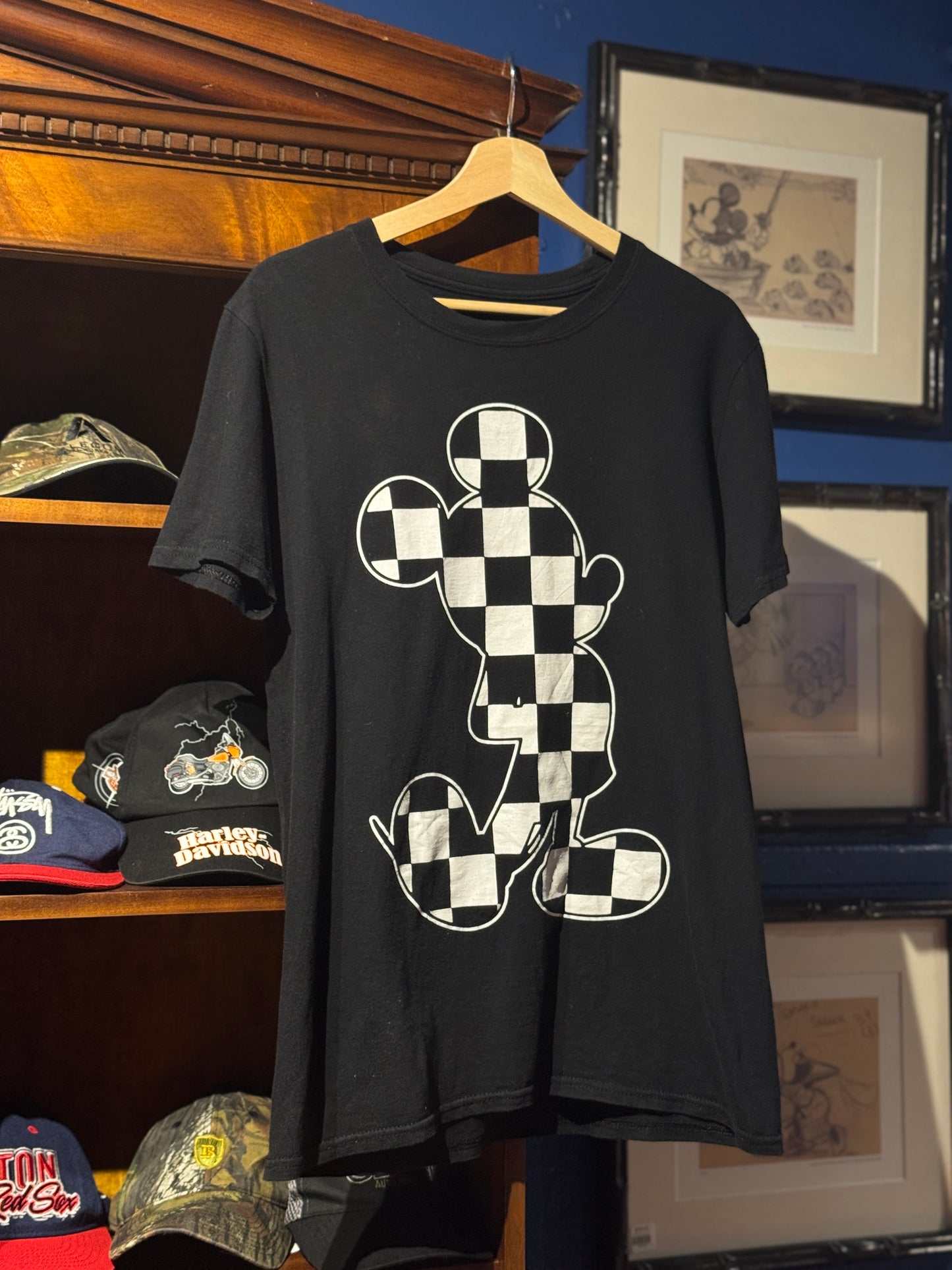 Vintage Black Unisex Disney Tee [M]