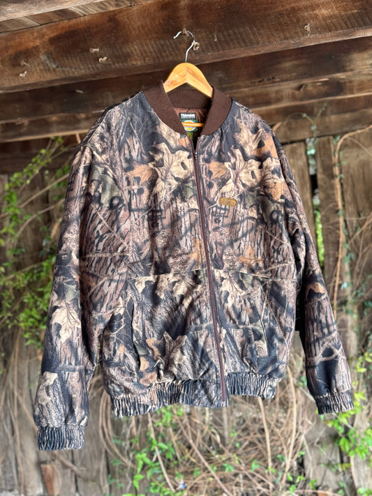Vintage Cabela’s Thinsulate Camo Bomber Jacket (2XL)