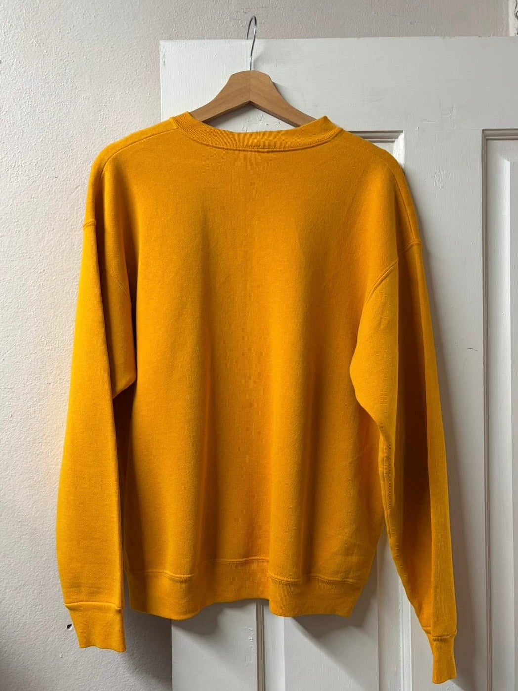 Montana Grizzlies Yellow Crewneck [L]