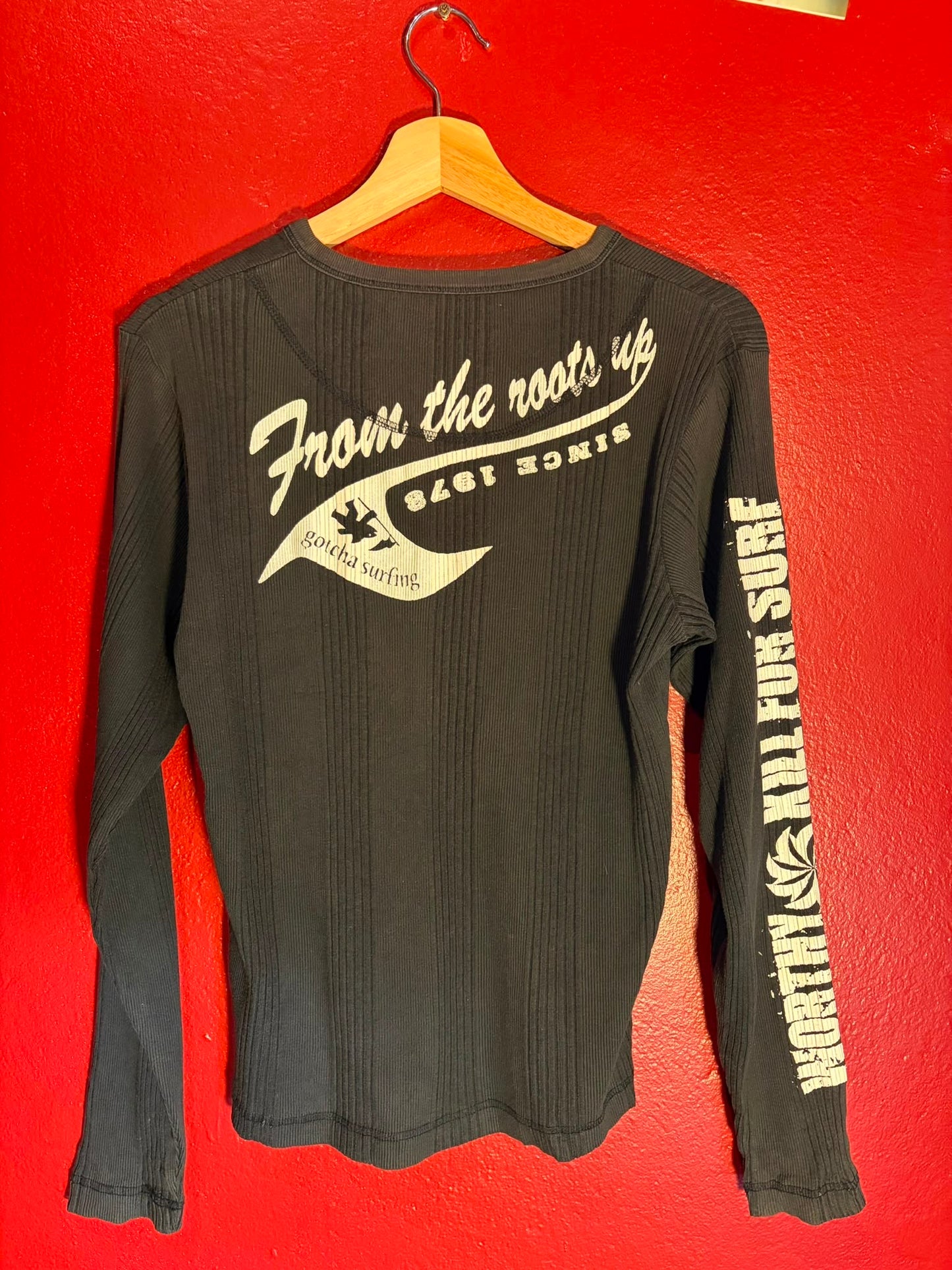 Vintage Gotcha Graphic Ribbed Long Sleeve Henley Top - S (AU 8-10)