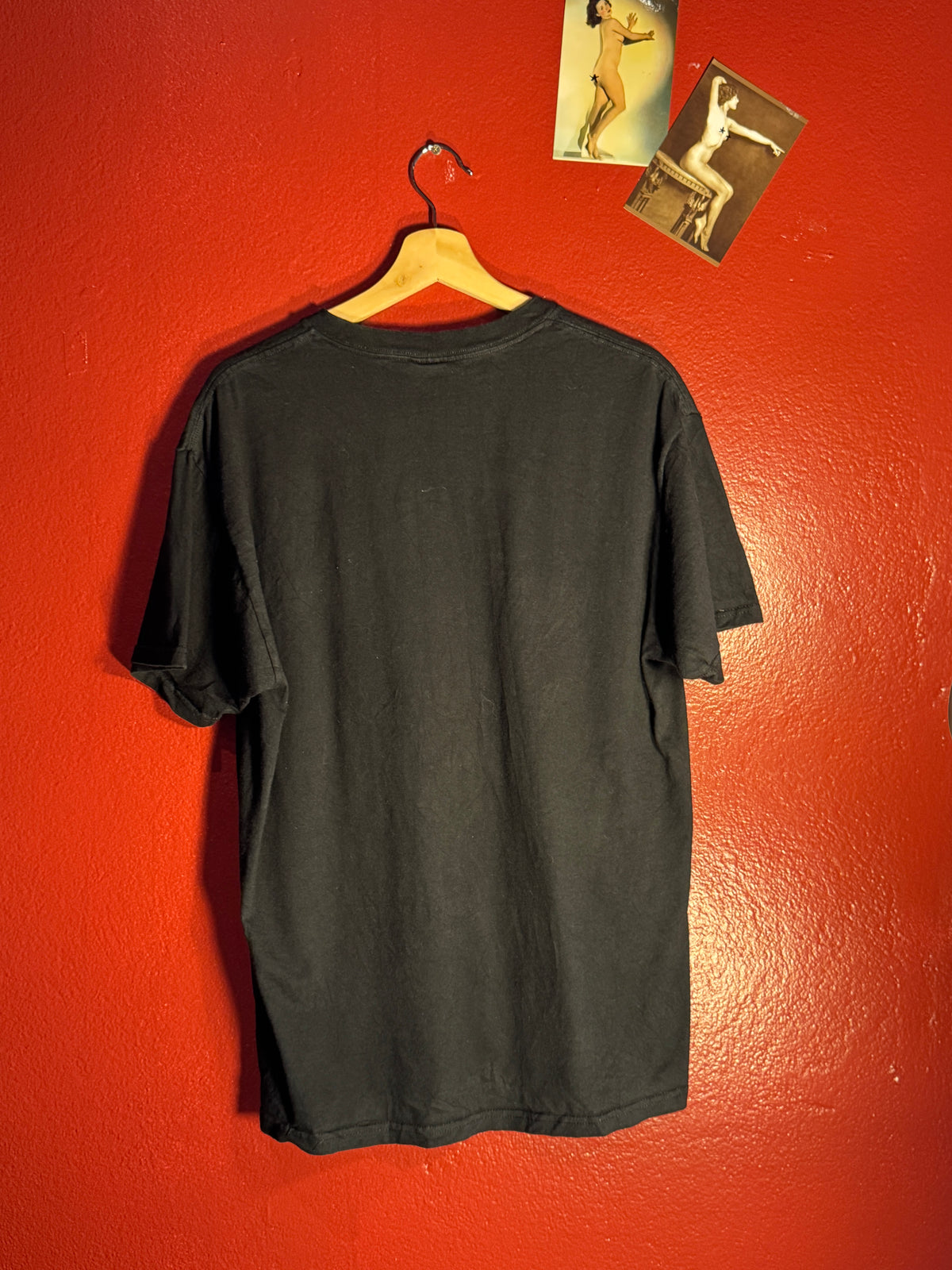 Scarface The World Is Yours Graphic T-Shirt [L]