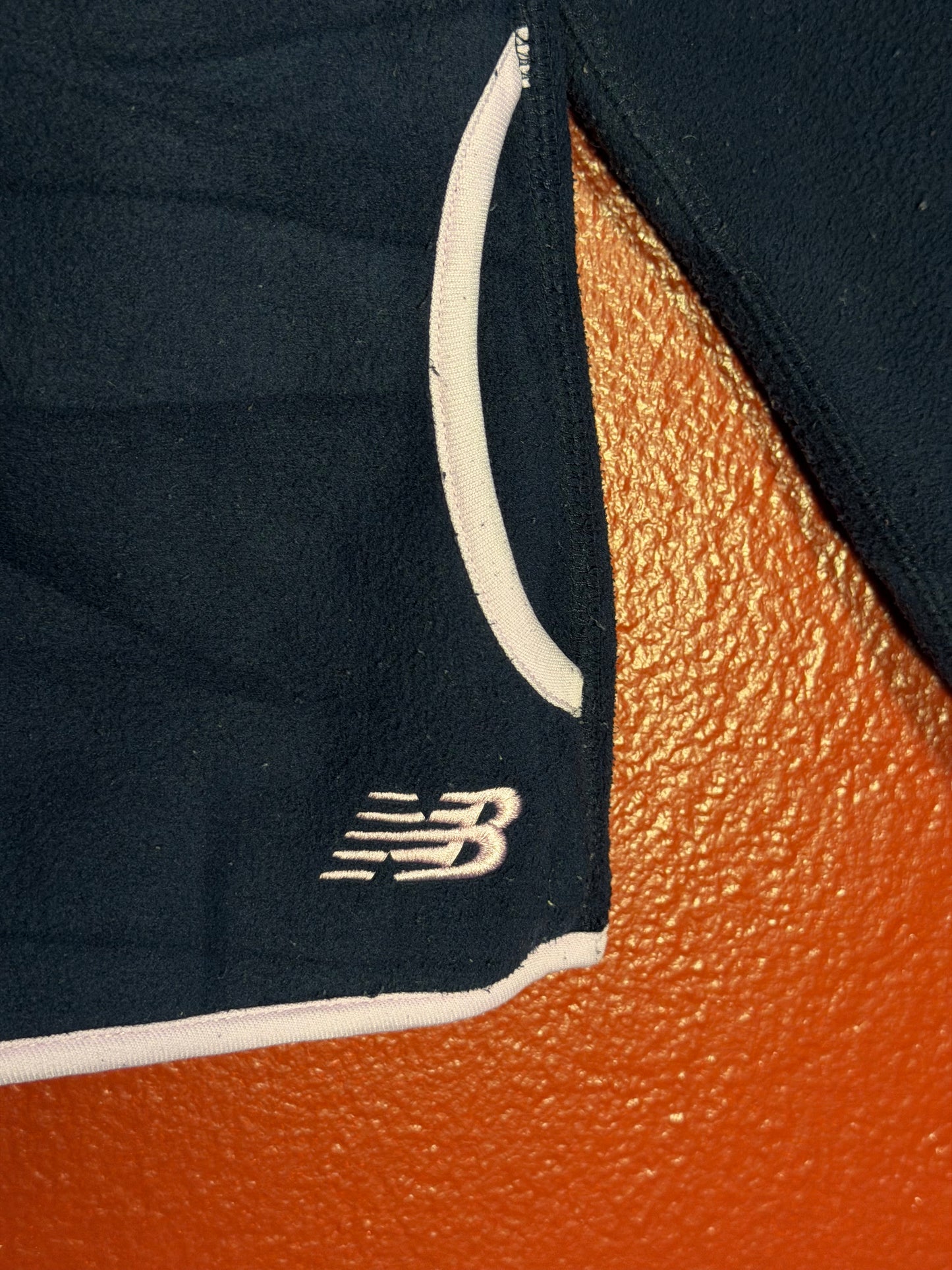 New Balance Reversible Fleece - Womens [M]