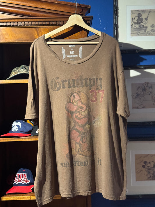 Grumpy Unisex Brown Disney Tee [2XL]
